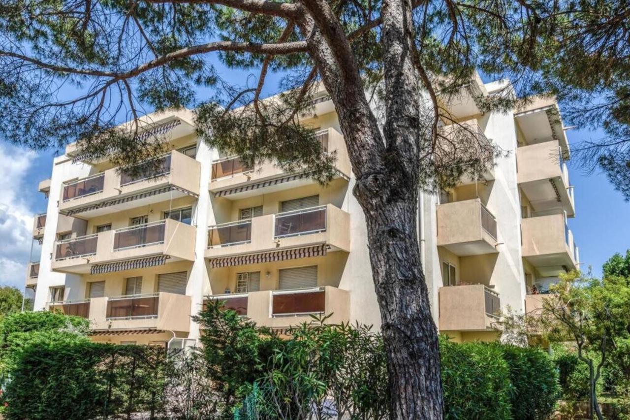 Chic Appart Du Port Fréjus 외부 사진