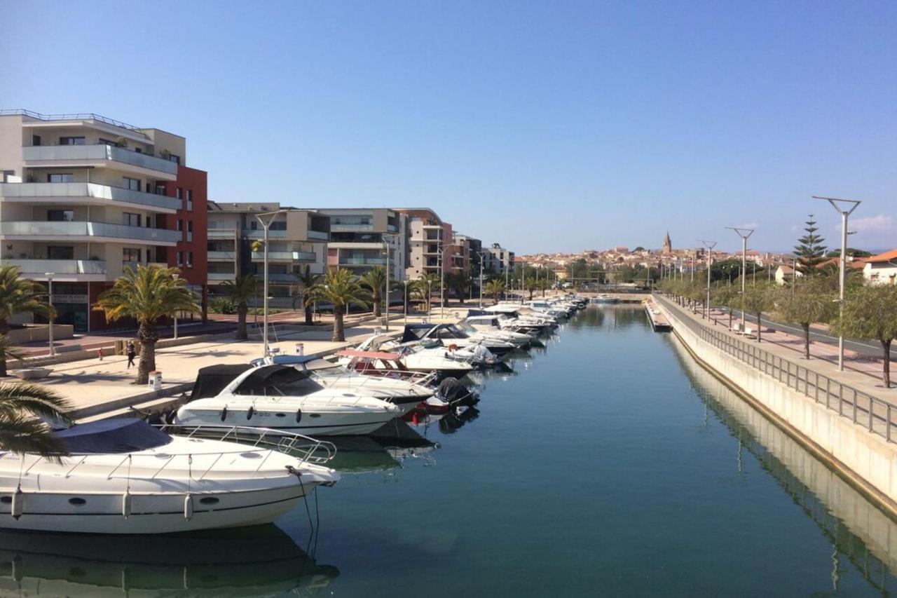 Chic Appart Du Port Fréjus 외부 사진